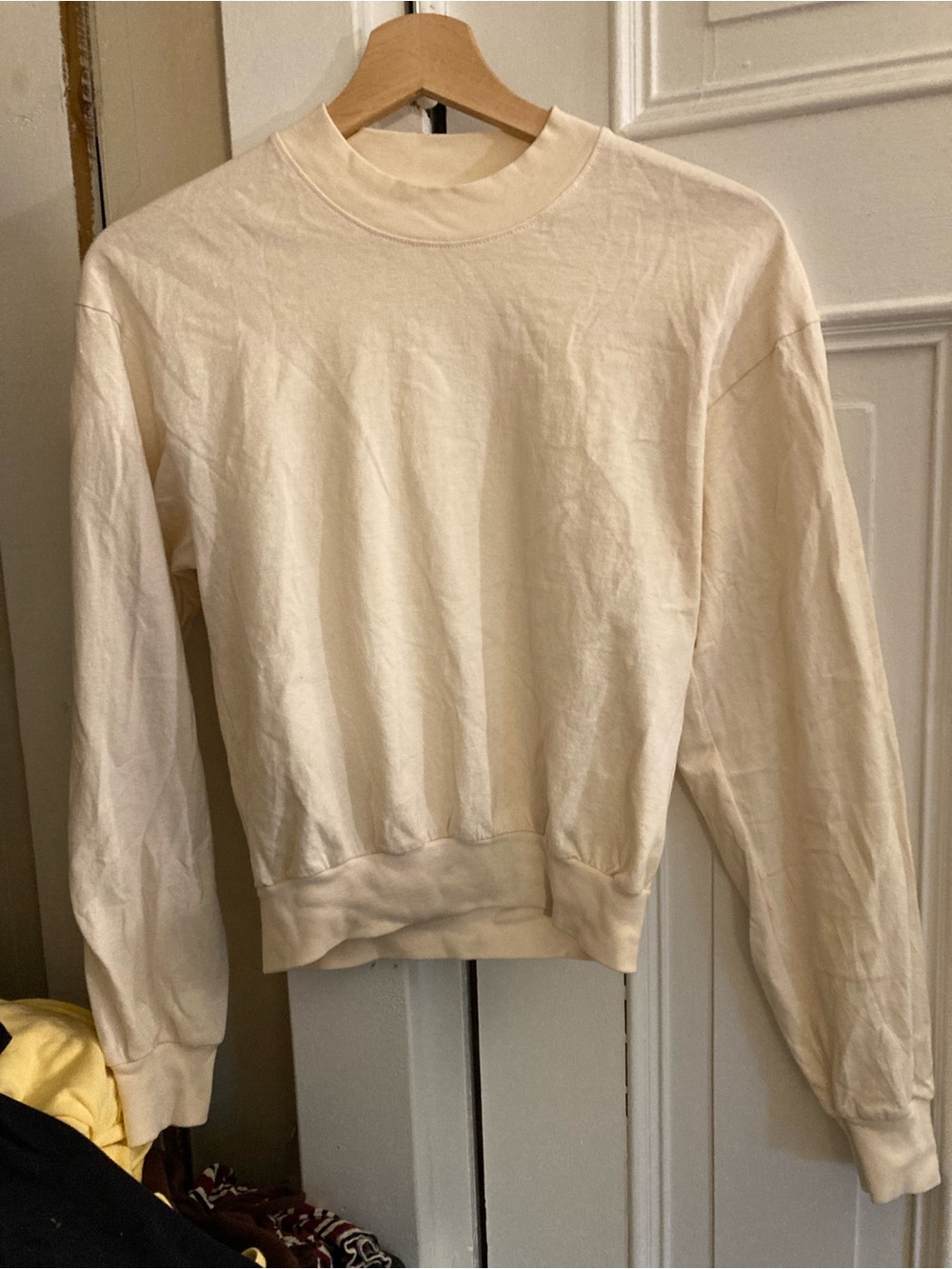 Los Angeles Apparel garment dye Cream cropped mocked mock Neck